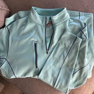 Golf Quarter Zip Pull Over